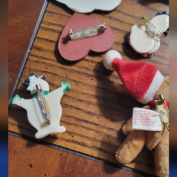 Vintage 6 handmade Holiday Christmas Brooch Bundle - Picture 4 of 10